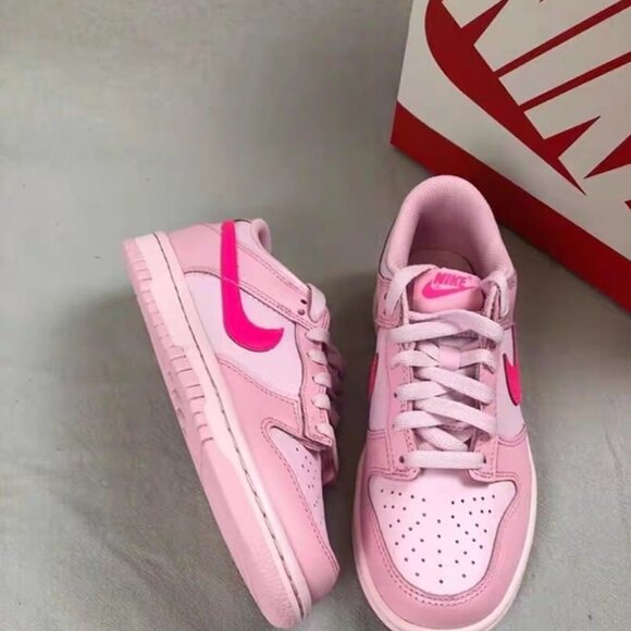 🌻😇Women Nike Dunk Low Triple Pink Classic Casual Sneakers GS Pink - Picture 4 of 5